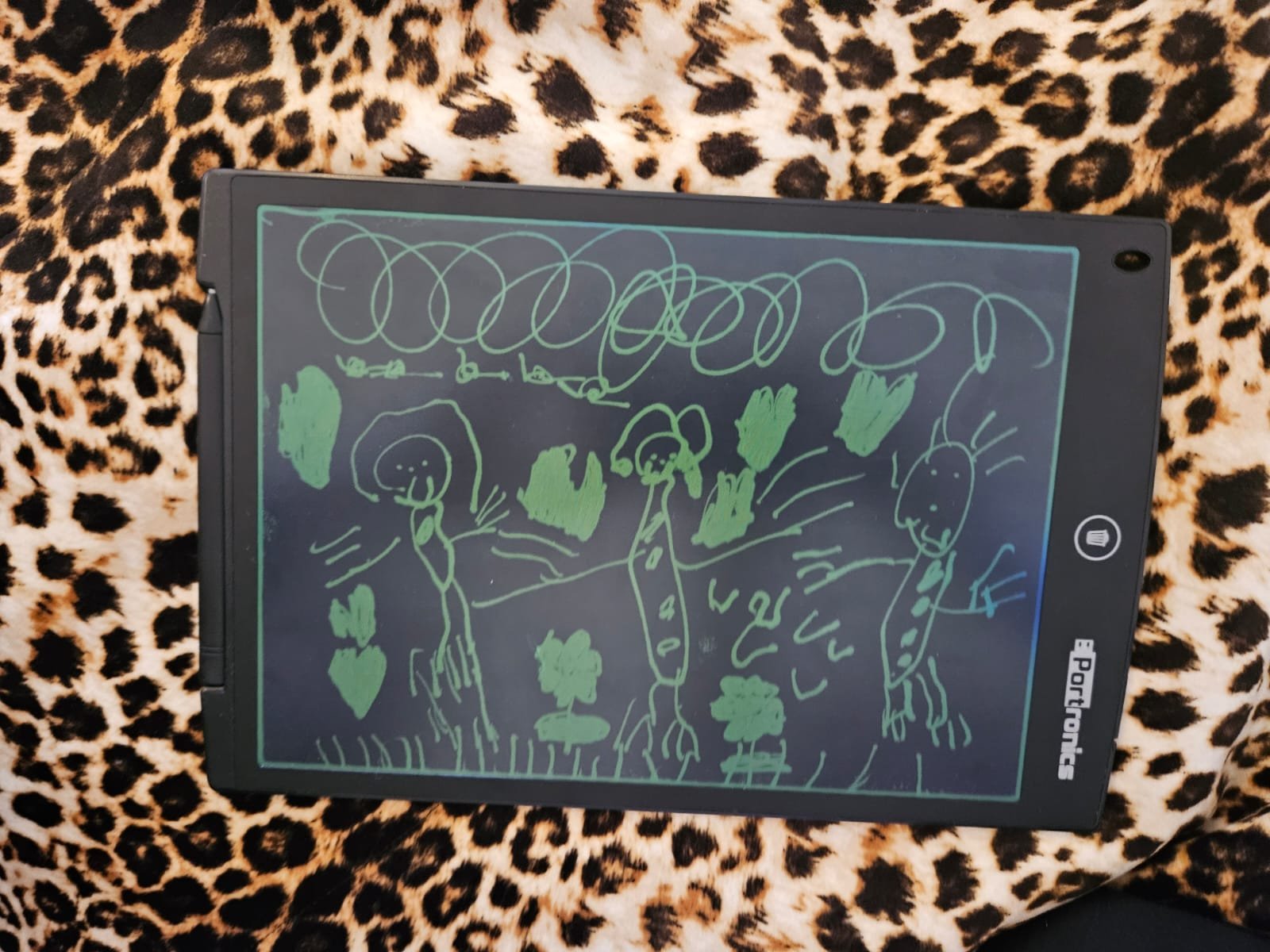 Drawing tigers on tablet